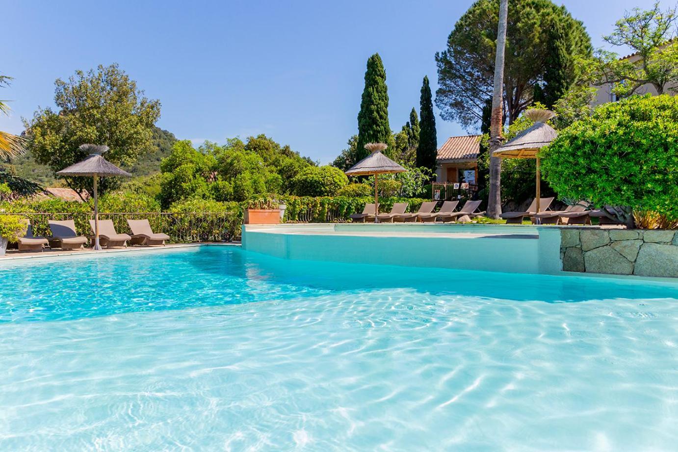 Residence Les Toits De Santa Giulia Порто-Веккьо Экстерьер фото