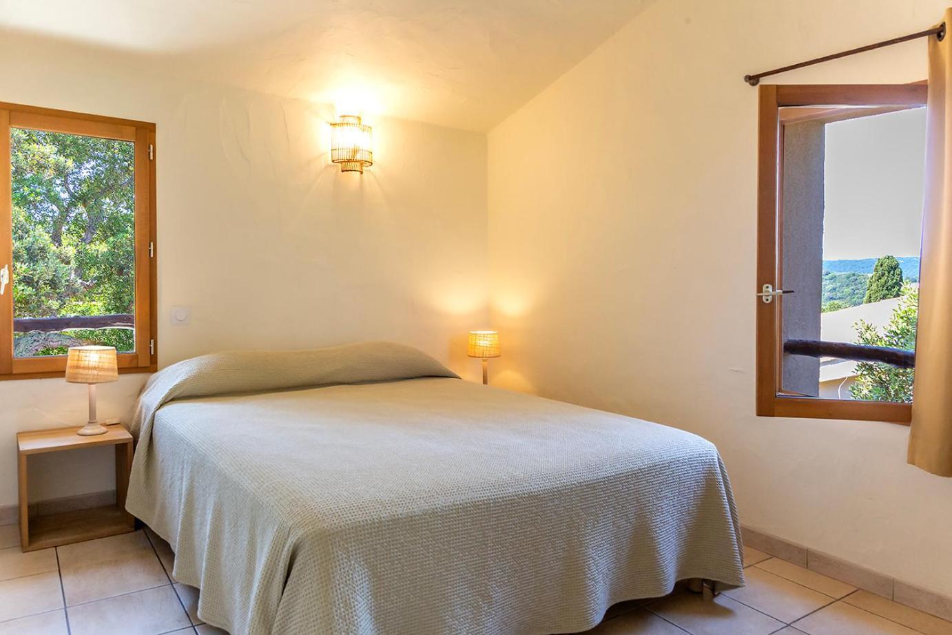 Residence Les Toits De Santa Giulia Порто-Веккьо Экстерьер фото