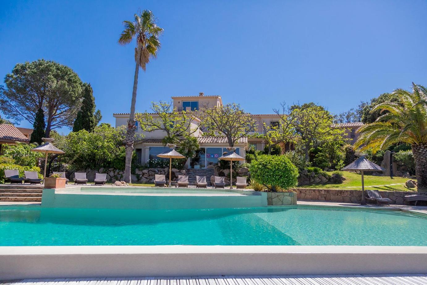 Residence Les Toits De Santa Giulia Порто-Веккьо Экстерьер фото